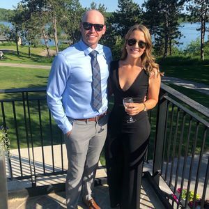 Meet your Posher, Caitlin